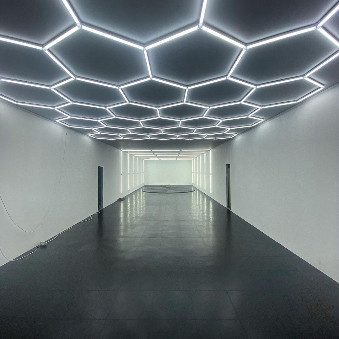 Hot Sell Hexagonal LED Light U - Home Gym Youtube 评论和价格